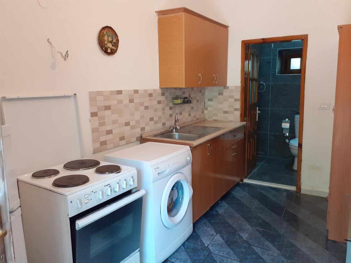 Eva Apartments Dhërmi Exteriér fotografie