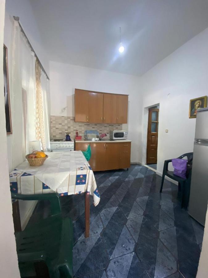 Eva Apartments Dhërmi Exteriér fotografie
